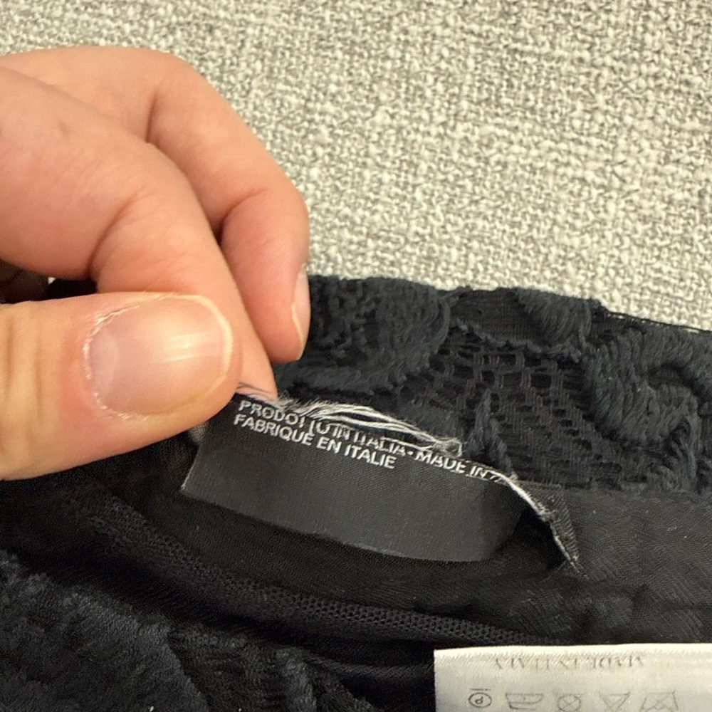 COLLECTIBLE Gucci Tom Ford-Era
Lace Trousers (Early 2000s) - Picture 13 of 13